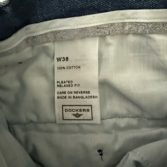 Mens Vintage Dockers Denim Pleated Front Shorts size 38 - Picture 3 of 5